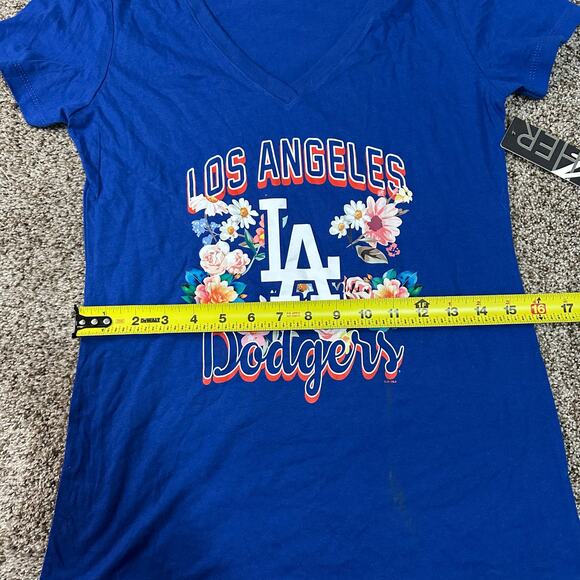 G-III 4HER Women's LA Dodgers Flowers Fitted Design Short Sleeve T-Shirt Size M - Picture 8 of 12